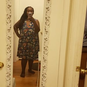 Plus size sleeveless dress